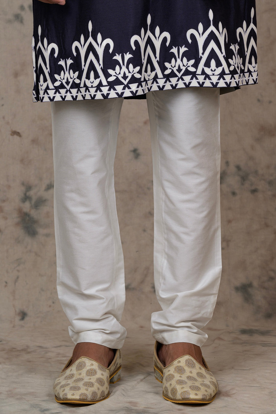 Stature Kurta Set