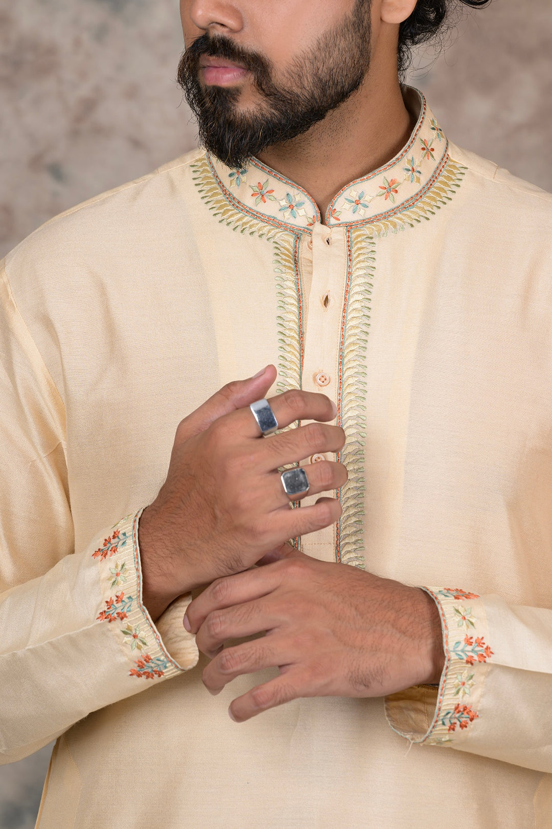 Grandeur Kurta Set