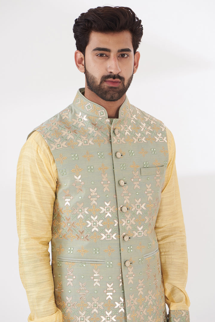 Exclusive Short Jacket & Kurta Set