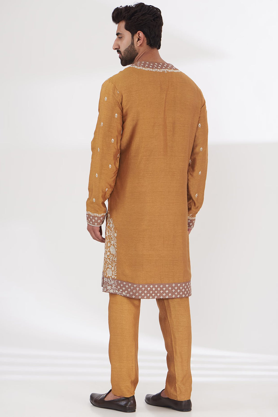 Debonair Kurta Set